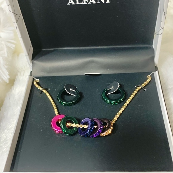 NWT alfani necklace and earrings set - Picture 3 of 6